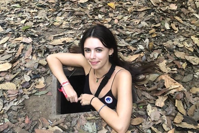 1-Day Ho Chi Minh City & Cu Chi Tunnels-Deluxe Group Of 10 Max - Ho Chi Minh City Highlights: From French Facades to War Reality