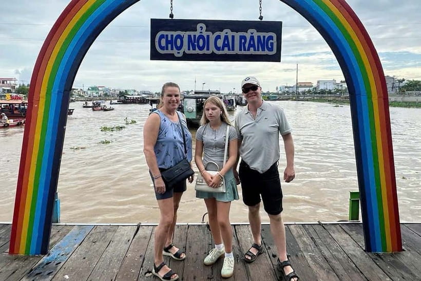2-Day Mekong Delta Luxury Group Tour from Ho Chi Minh City - Day 2: Cai Rang Floating Market and the Village Rhythm