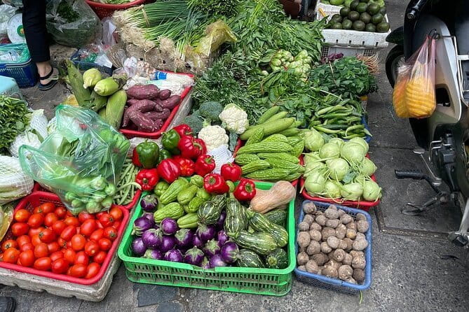 Authentic Vietnamese Cooking Class with Market Visit in HCMc - How a Ben Thanh Market cooking class helps you read Vietnamese food fast
