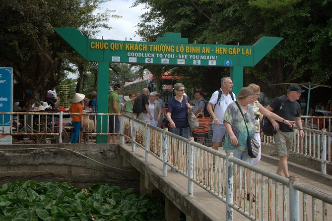 Cai Be Mekong Delta Tour: Cooking Class, Cycling & Craft Villages - Cooking Class in a Tropical Garden: Make Lunch, Then Eat It