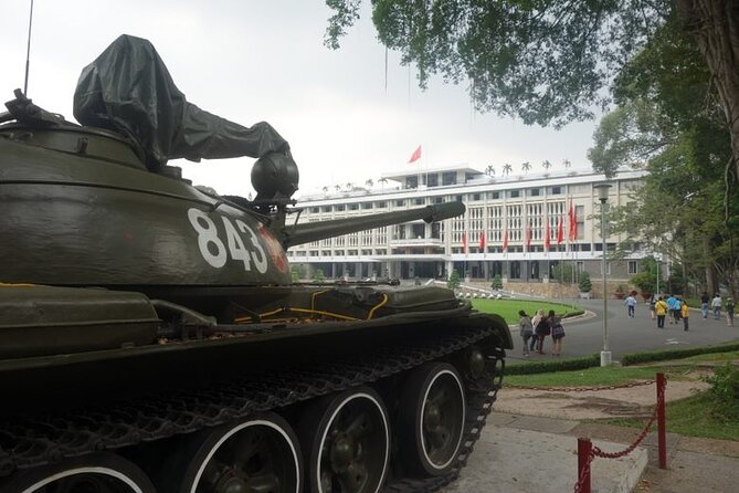 City explore combined with Food taste, Private tour on motorbike - Ba Thien Hau Temple: photos, culture, and a calmer pace