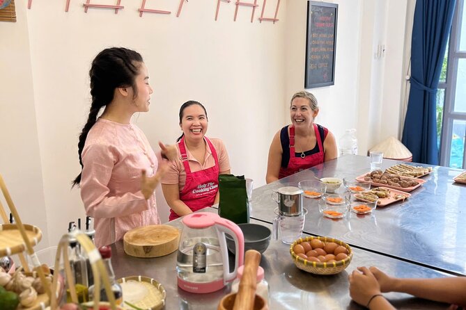 Cook 4 Local Vietnamese Dishes In Pink-themed Class & Market Tour - Chợ Tan Dịnh market: herbs, spices, and how locals shop