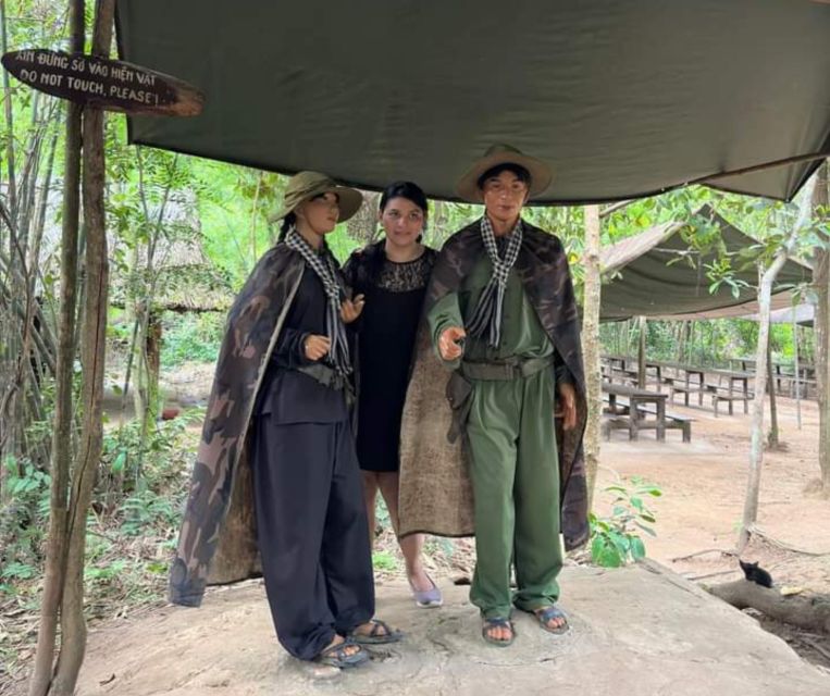 Cu Chi Tunnels and Mekong Delta Full Day Tour - Hand-Rowing Sapan and a Quiet Village Walk