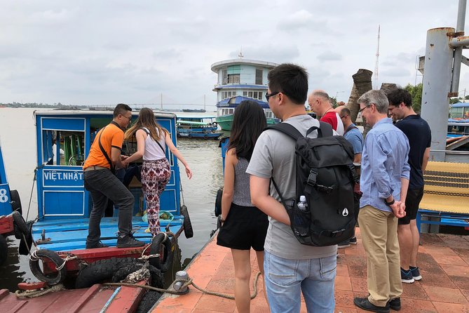 Cu Chi Tunnels and Mekong Delta Full Day Tour - Max 12 - Timing, crowd levels, and how to handle the heat