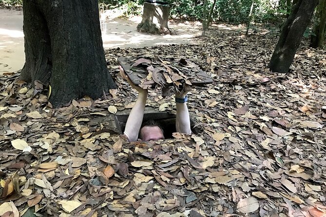 Cu Chi Tunnels - Cao Dai Temple and the Black Virgin Mountain - Private Tour - Lunch and meals: what’s included and how to handle food needs