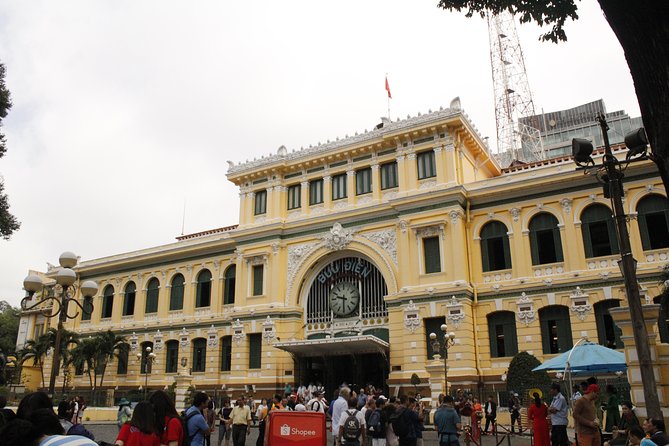 Cu Chi Tunnels - Tapioca & City Tour (6 Major Attractions) 1 day - Notre Dame Cathedral and Central Post Office: classic landmarks, short visits