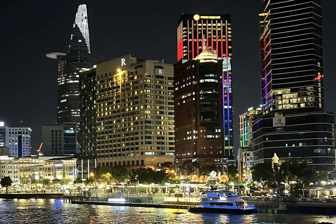 Dinner On Cruise In Ho Chi Minh City With Private Table - On the water: city lights, music, and what your seat choice affects
