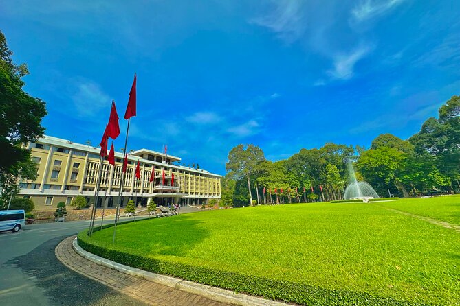 [Free E-sim] Half Day Guided Tour in Ho Chi Minh City - Stop 4: War Remnants Museum for the Vietnam War story, head-on
