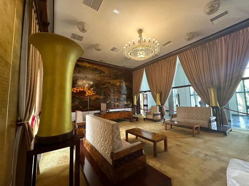 Free E-Sim War Remnants Museum & Independence Palace Tour - How long is it really: 90 minutes to 4 hours (and how to plan)