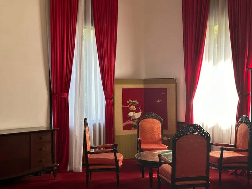 Free E-Sim War Remnants Museum & Independence Palace Tour - Where you start and where you end (meeting points matter)