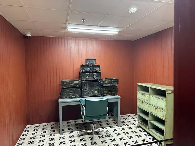Free E-Sim War Remnants Museum & Independence Palace Tour - Reunification Palace: the time-machine effect you can feel