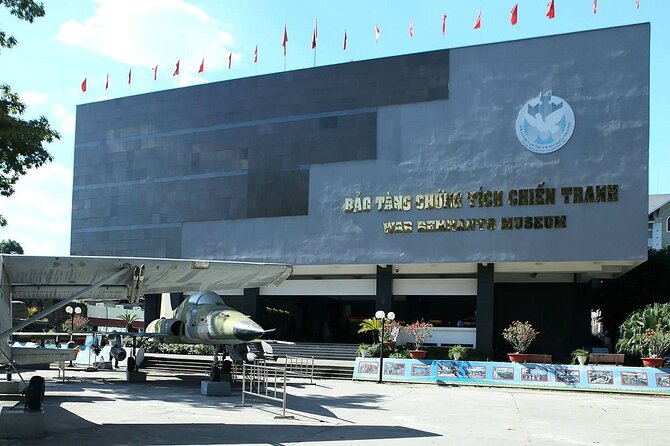 From HCM: Cu Chi Tunnels & Highlights City Full-Day Tour - Reunification Palace and Notre Dame: when the schedule matters