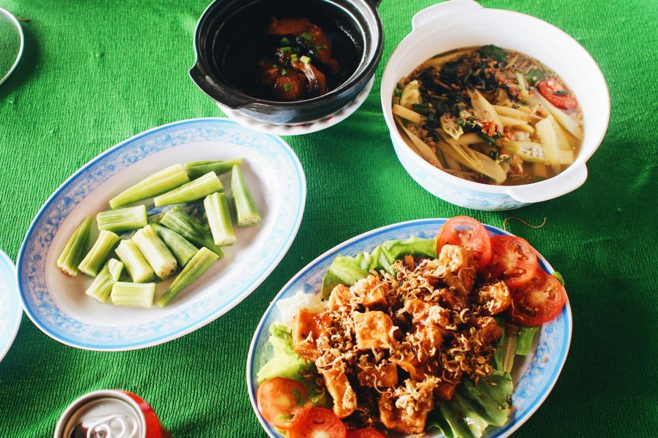 From Ho Chi Minh City: Mekong Delta VIP Tour by Limousine - Village lunch and coconut-craft stops: what you actually do
