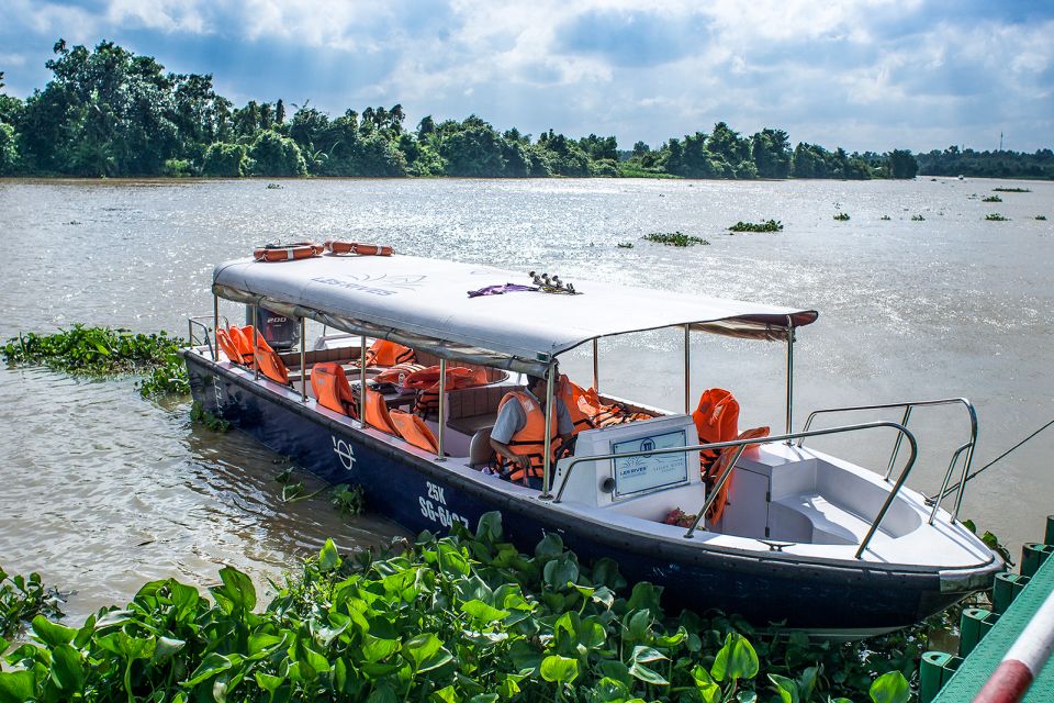 From Ho Chi Minh: Cu Chi Tunnels and VIP Speedboat Tour - Lunch, dinner, and the onboard snacks that keep the day smooth