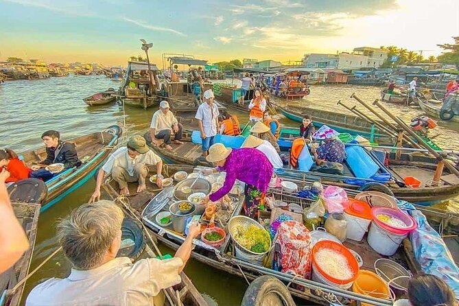 Full-Day in Mekong Delta Floating Market and Local Private Tour - Cai Rang Floating Market: seeing boat life the practical way