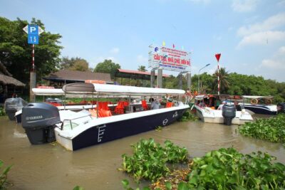 Full-Day Tour in the Cu Chi Tunnels with a Luxury Speed Boat - The Saigon River luxury speedboat saves time (and gives you views)