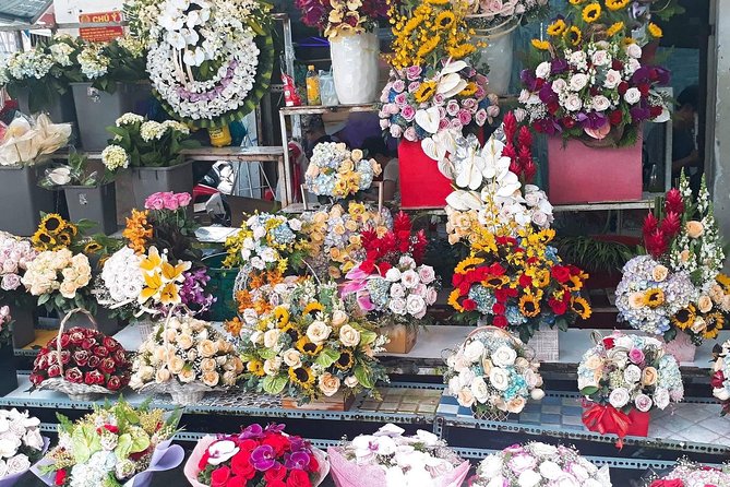 Good Morning Saigon Tour by Motorbike and Scooter - District 7 and the floating market feeling (20 minutes)