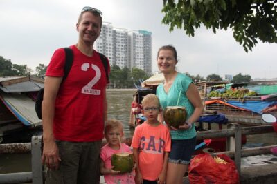 Good Morning Saigon Tour by Motorbike and Scooter - Catching Saigon’s early rhythm: District 4 street vendors (20 minutes)