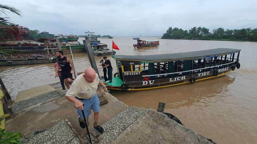 HCM: Mekong Delta Islands Boat & Tuk-Tuk Tour with Tastings - Tuk-tuk or electric car: quick village hops, less stress, more sightlines