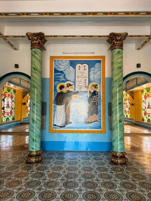 HCM: Tay Ninh, Black Virgin Mountain, & Cao Dai Temple Tour - Cao Dai Temple: More Than Colorful Buildings