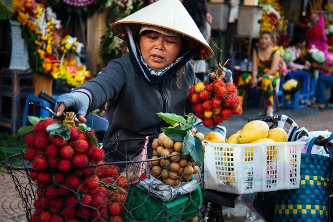 Highlights & Hidden Gems With Locals: Best of Ho Chi Minh City Private Tour - How you benefit from a guide like Oliver, Thien, Huyen, and Son