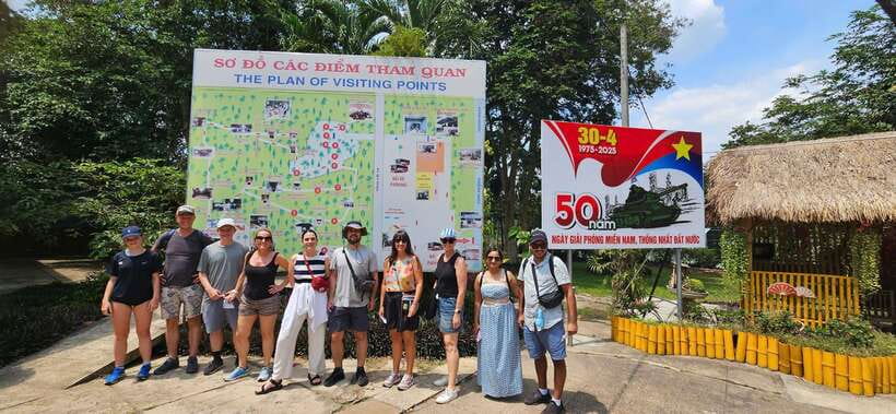Ho Chi Minh: 1 Day Can Tho Floating Market & Cu Chi Tunnels - The Hu Tieu workshop and pineapple-on-boat stop that actually adds learning