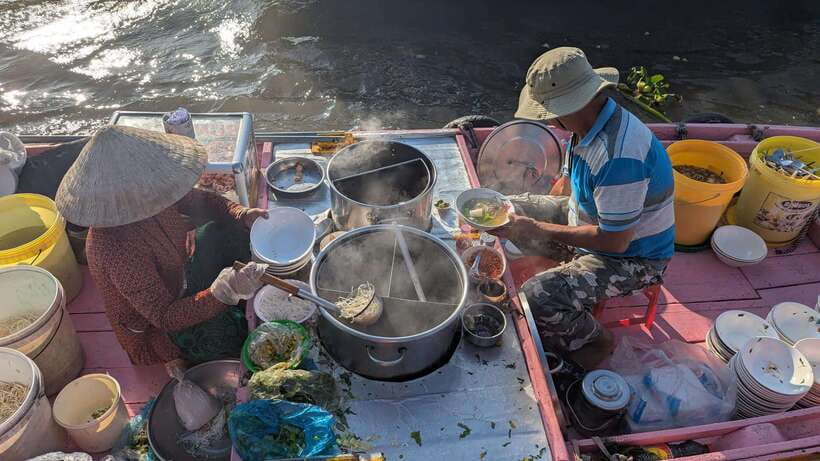 Ho Chi Minh: 1-Day Mekong Delta Tour-Floating Market & Islet - Hu Tieu and Pineapple: Two Hands-On Food Moments on the River