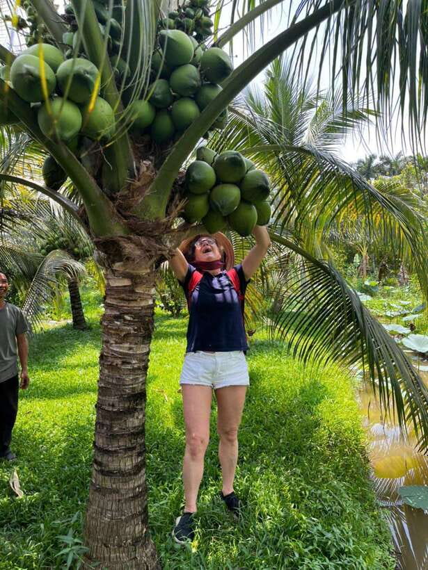 Ho Chi Minh: 1-Day Mekong Delta Tour-Floating Market & Islet - Cai Rang Floating Market: Breakfast, Coffee, and the Boat’s Morning Jolt