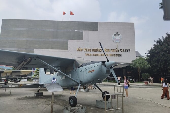 Ho Chi Minh City & Cu Chi Tunnels Full Day Tour - Independence Palace: the two-hour stop that changes your perspective