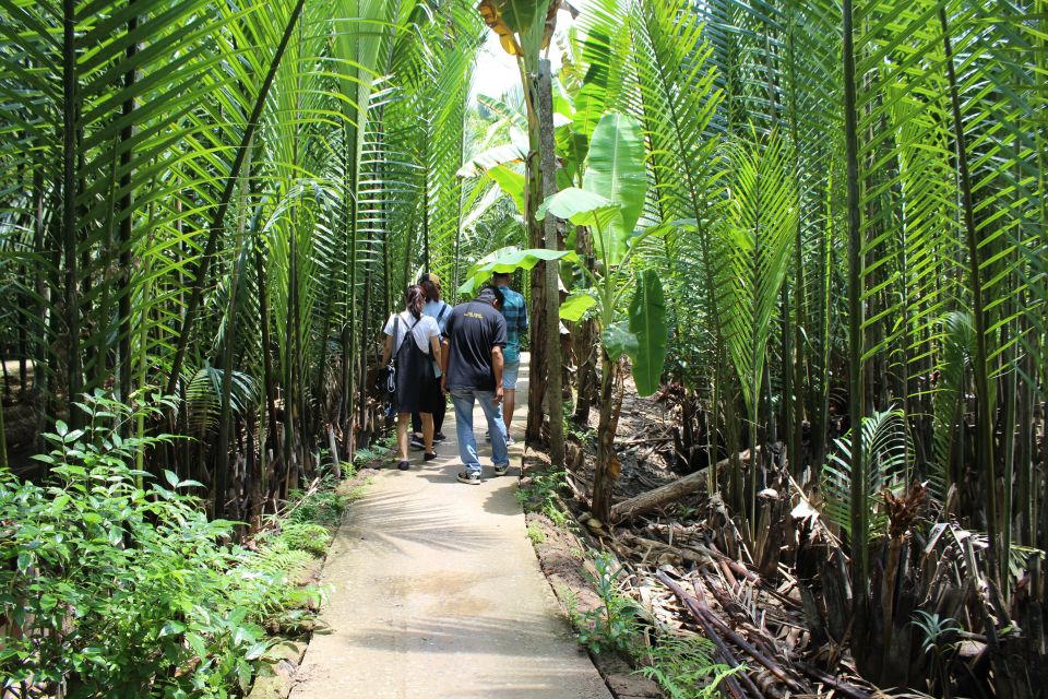 Ho Chi Minh City: Discover Mekong Delta & Coconut Village - My Tho and the Mekong motorboat: feel the scale