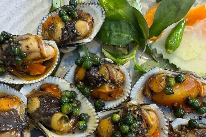 Ho Chi Minh City Food Tour with 8+ Authentic Local Tastings - Central Post Office and Book Street: quick culture without the drag
