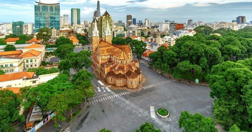 Ho Chi Minh City: Guided Half-Day Tour with Hotel Pickup - Timing, Heat, and What Might Change