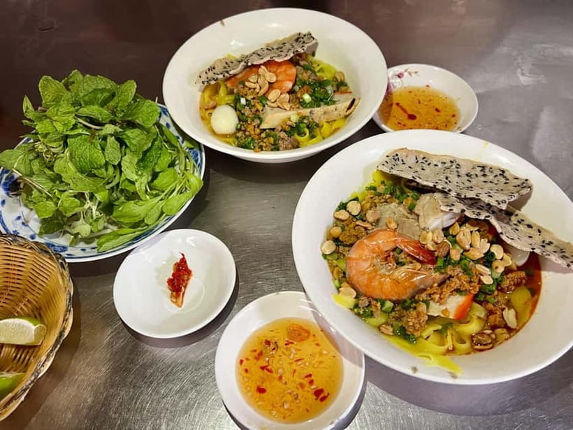 Ho Chi Minh City: Hidden Gems Street Food Walking Tour - Key things I’d circle before you go