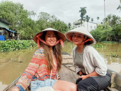 Ho Chi Minh City: Mekong Delta Tour with Sampan Journey - Vinh Trang Pagoda in My Tho: A Calm Reset Before the Water