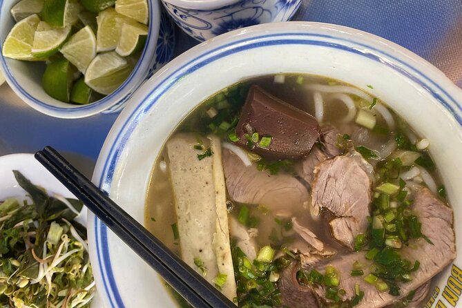 Ho Chi Minh city: Michelin-Recognized Food Tour with Local Expert - Stop 4: Slow-cooked beef stew with fragrant broth (Bò Kho Gánh Sài Gòn)
