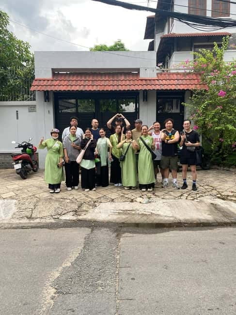 Ho Chi Minh City: Motorbike Street Food Tour - 12 Tastings - Why this 12-tasting format works in Ho Chi Minh City