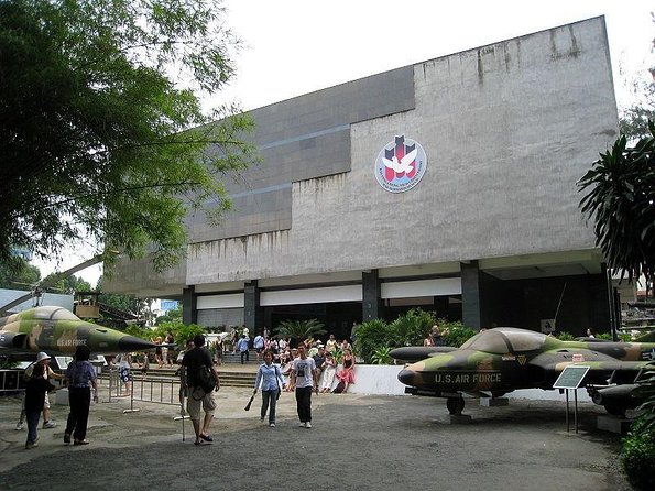Ho Chi Minh City Private Half-Day Tour by U.S Army Jeep - Independence Palace: Where Saigon’s turning point becomes real
