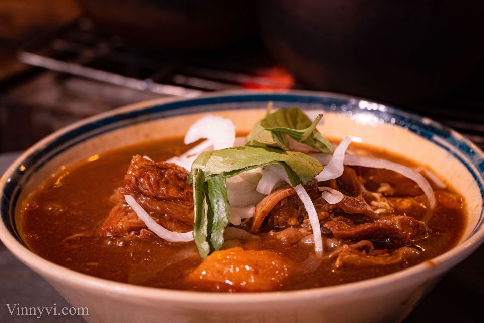 Ho Chi Minh City: Private Street Food Motorbike Tour - Why this Ho Chi Minh City night food tour feels different