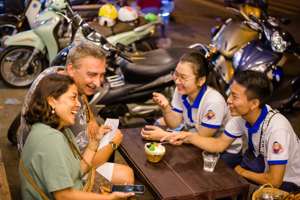 Ho Chi Minh City: Private Street Food Motorbike Tour - The coaching that makes night street food less scary