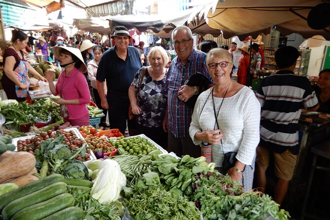 Ho Chi Minh City Private Tour With A Local Expert - Ban Co Market: Local Wet Market Life in District 3