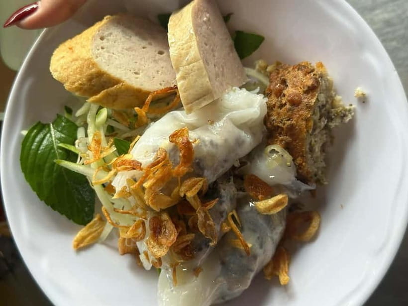Ho Chi Minh City: Super Niche Walking Street Food Tour - Pacing, Comfort, and the Simple Prep That Saves Your Tour