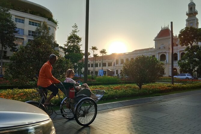 Ho Chi Minh City with Street Food Tour by Cyclo - Timing and pacing: how to set yourself up for a smooth 3.5 hours