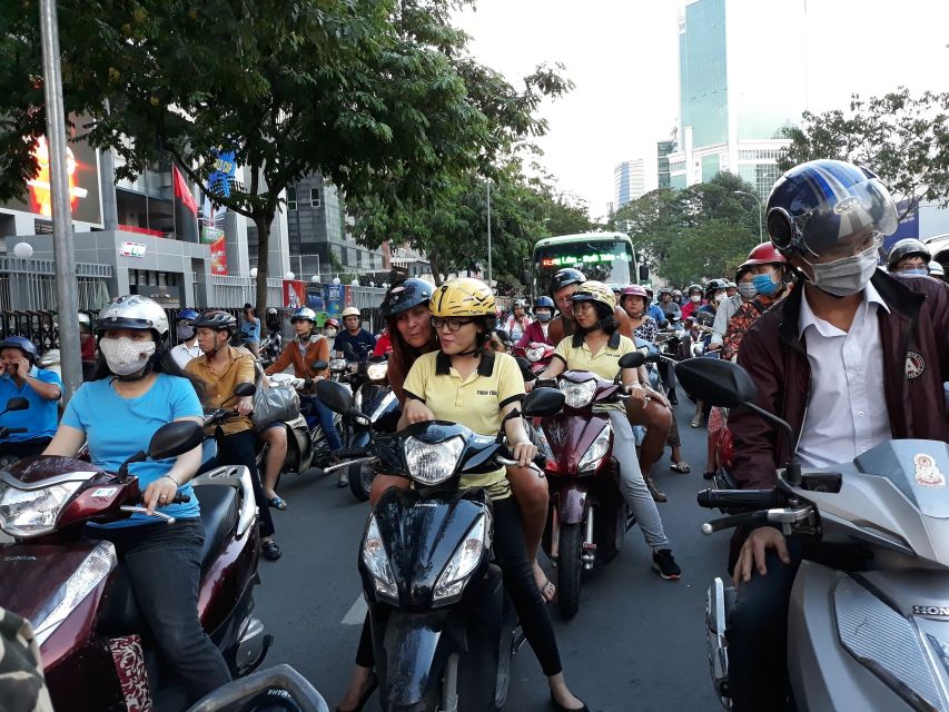 Ho Chi Minh City’s Most Tasty Street Food Tour by Motorbike - Eating Where Locals Go: How the Stops Feel Different From Restaurant Hunting