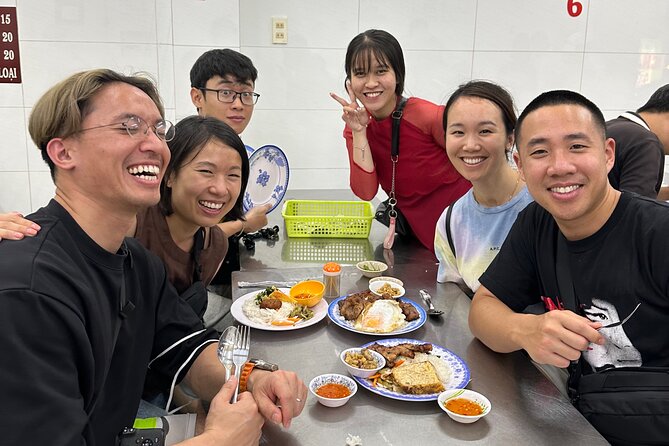 Ho Chi Minh/Saigon Zero Tourist Food Tour - Mopeds in Ho Chi Minh: safety, pacing, and comfort