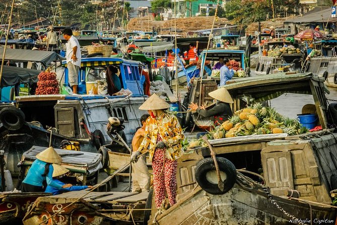 Incredible Mekong Delta Tour 3-day from Ho Chi Minh City - Day 2: Cái Răng early market time and Trà Sư’s Cajuput Forest