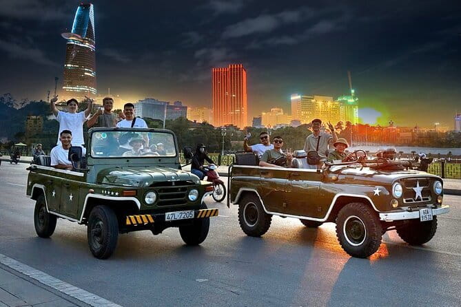 Jeep Tour Saigon By Night : FRESH SEAFOOD, STREET FOOD & SKY BAR - Key highlights at a glance