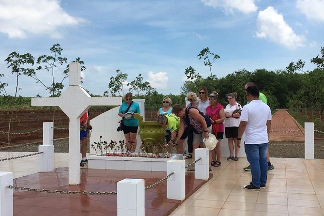 Long Tan, Nui Dat & Vung Tau Highlights - 1 day Private Tour - Vung Tau afternoon: sea views, White Palace, and a change of mood