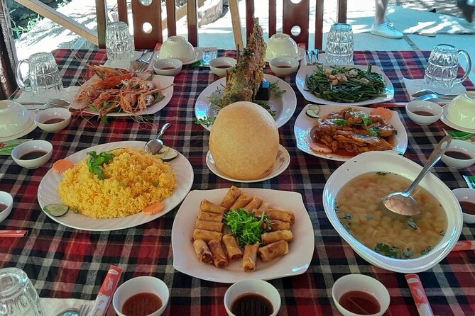 Mekong Delta 2 days 1 night floating market from Ho Chi Minh City - Can Tho arrival and the 18:30 dinner with local entertainment