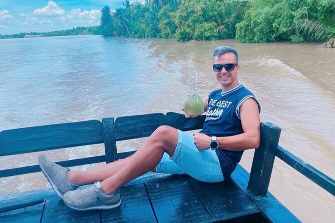 Mekong Delta Guided Tour from Ho Chi Minh City - Vinh Trang Temple at Ben Luc: A calm start before the river