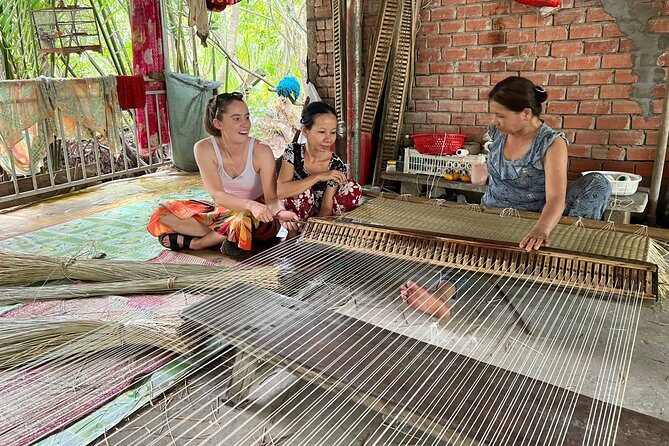 Mekong Delta tour: Ben Tre 1 day by DGT - Sampan canals: where the Mekong Delta actually feels narrow and personal